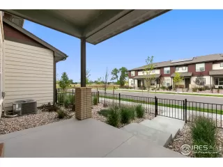 Photo #5: 1015719 Listing