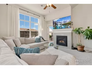 Photo #5: 1015742 Listing