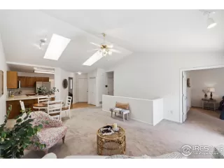 Photo #1: 1015765 Listing