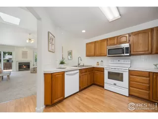 Photo #3: 1015765 Listing