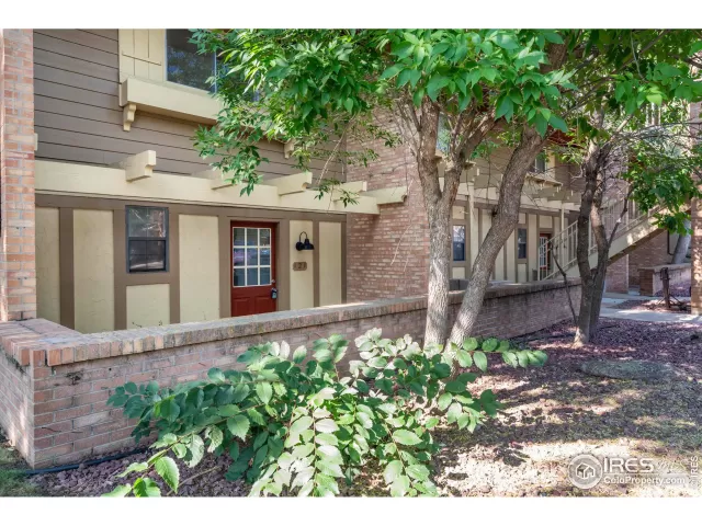 MLS: 1015798 Condo For Sale