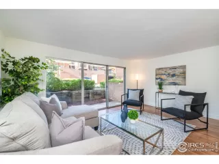 Photo #5: 1015798 Listing 