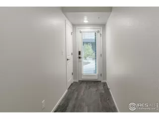 Photo #2: 1015803 Listing