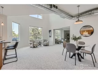 Photo #6: 1015953 Listing 