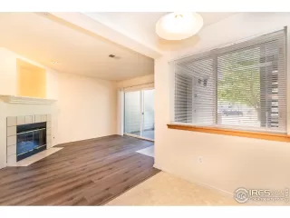 Photo #2: 1015996 Listing