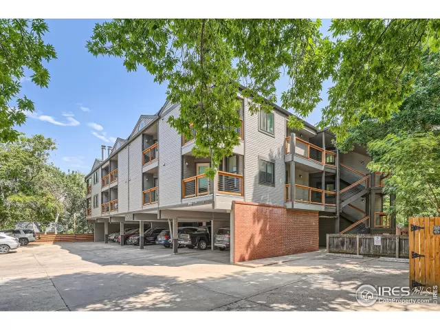 MLS: 1016014 Condo For Sale