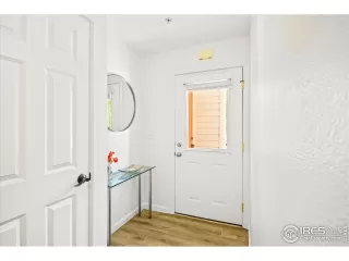 Photo #4: 1016133 Listing