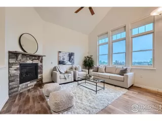 Photo #4: 1016212 Listing