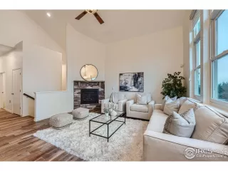 Photo #6: 1016212 Listing