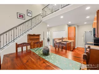 Photo #5: 1016364 Listing