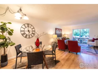 Photo #2: 1016396 Listing