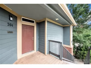 Photo #4: 1016408 Listing