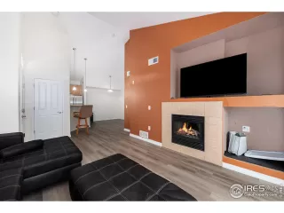 Photo #5: 1016408 Listing