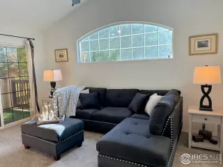 Photo #3: 1016412 Listing