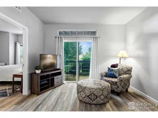 Photo #6: 1016569 Listing 