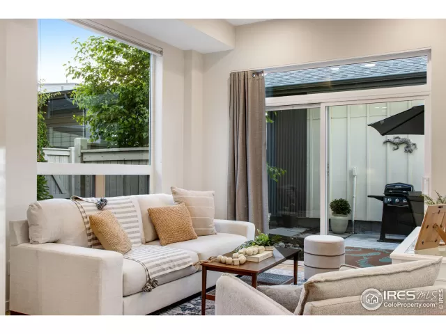 MLS: 1016577 Condo For Sale