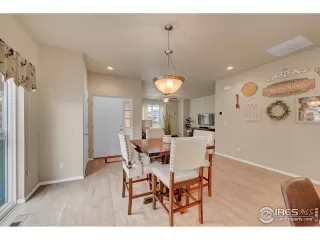 Photo #5: 1016581 Listing