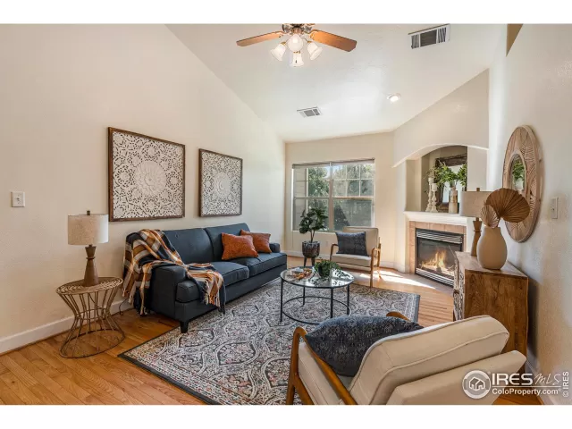 MLS: 1016721 Condo For Sale