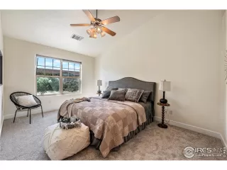 Photo #6: 1016721 Listing