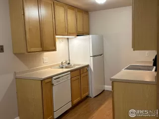 Photo #3: 1016819 Listing