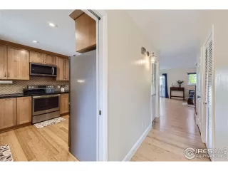 Photo #2: 1016853 Listing