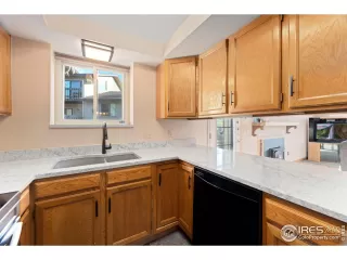 Photo #4: 1016859 Listing