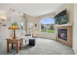 Photo #6: 1016896 Listing