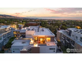 Photo #1: 1016931 Listing