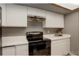 Photo #4: 1016982 Listing