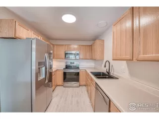 Photo #5: 1017036 Listing 