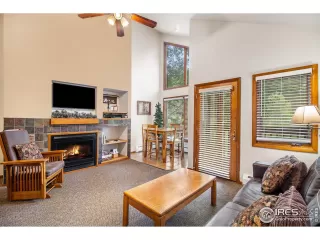 Photo #4: 1017152 Listing