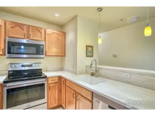 Photo #6: 1017153 Listing