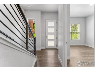 Photo #2: 1017159 Listing