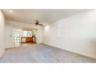 Photo #3: 1017207 Listing