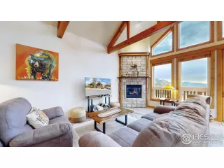 Photo #1: 1017262 Listing