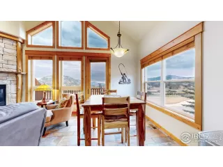 Photo #6: 1017262 Listing