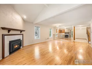 Photo #1: 1017336 Listing