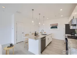 Photo #3: 1017424 Listing 