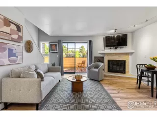 Photo #3: 1017472 Listing