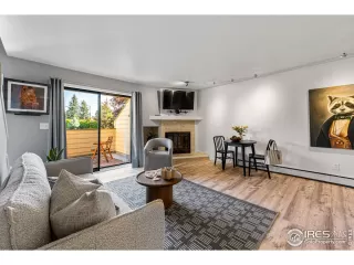 Photo #4: 1017472 Listing