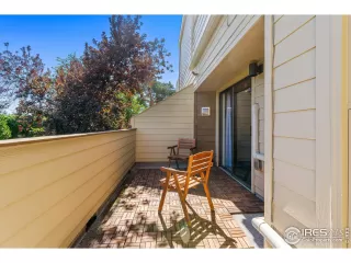 Photo #6: 1017472 Listing