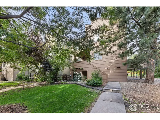 MLS: 1017498 Condo For Sale