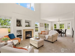 Photo #4: 1017635 Listing