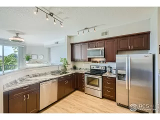 Photo #2: 1017644 Listing