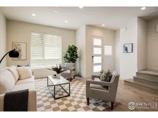 Photo #6: 1017685 Listing 