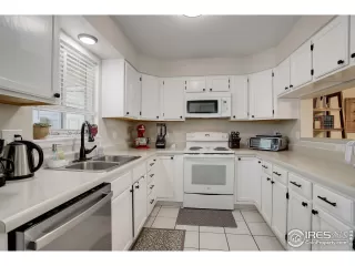 Photo #6: 1017780 Listing