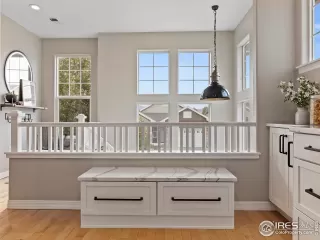 Photo #5: 1017960 Listing