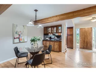 Photo #2: 1018027 Listing 