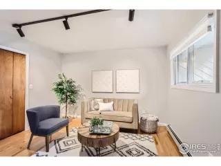 Photo #5: 1018027 Listing 