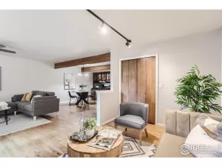 Photo #6: 1018027 Listing 